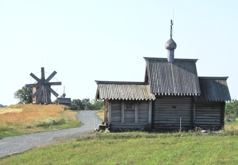 Одна из церквей острова.