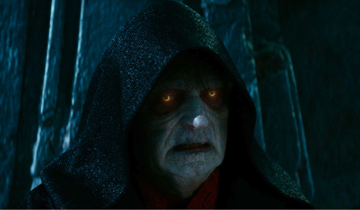 Кадр из фильма, источник: imdb.com. Режиссер: Джей Джей Абрамс, оператор: Дэниэл Миндел. Производство: Bad Robot, Lucasfilm Ltd., Walt Disney Pictures. Прокат: WDSSPR