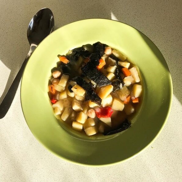 А-ля уха с нори