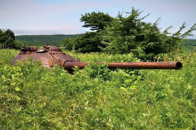 Курилы: советский взвод танковых башен Т-54 