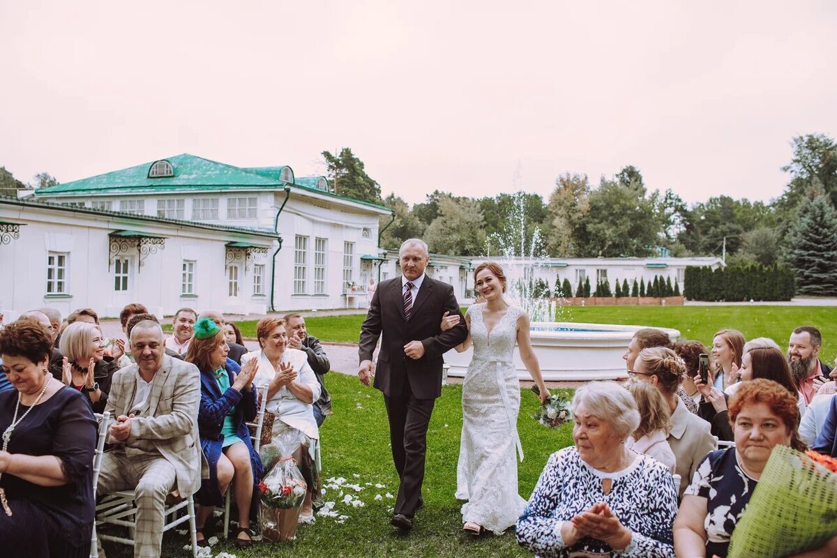 Свадьба Тани и Юры. Фотограф Ирина Скобелева. Локация усадьба Кузьминки. 