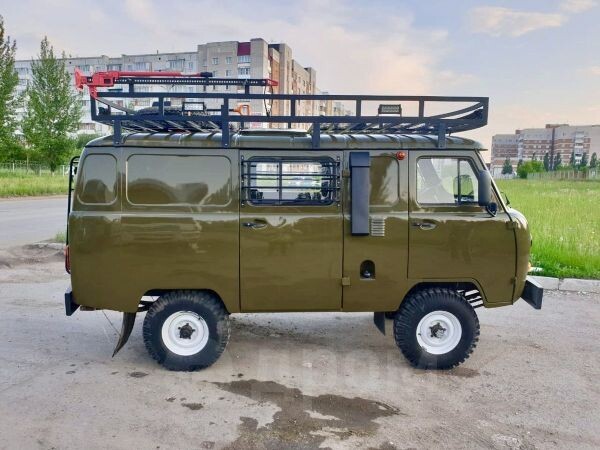 УАЗ-452 