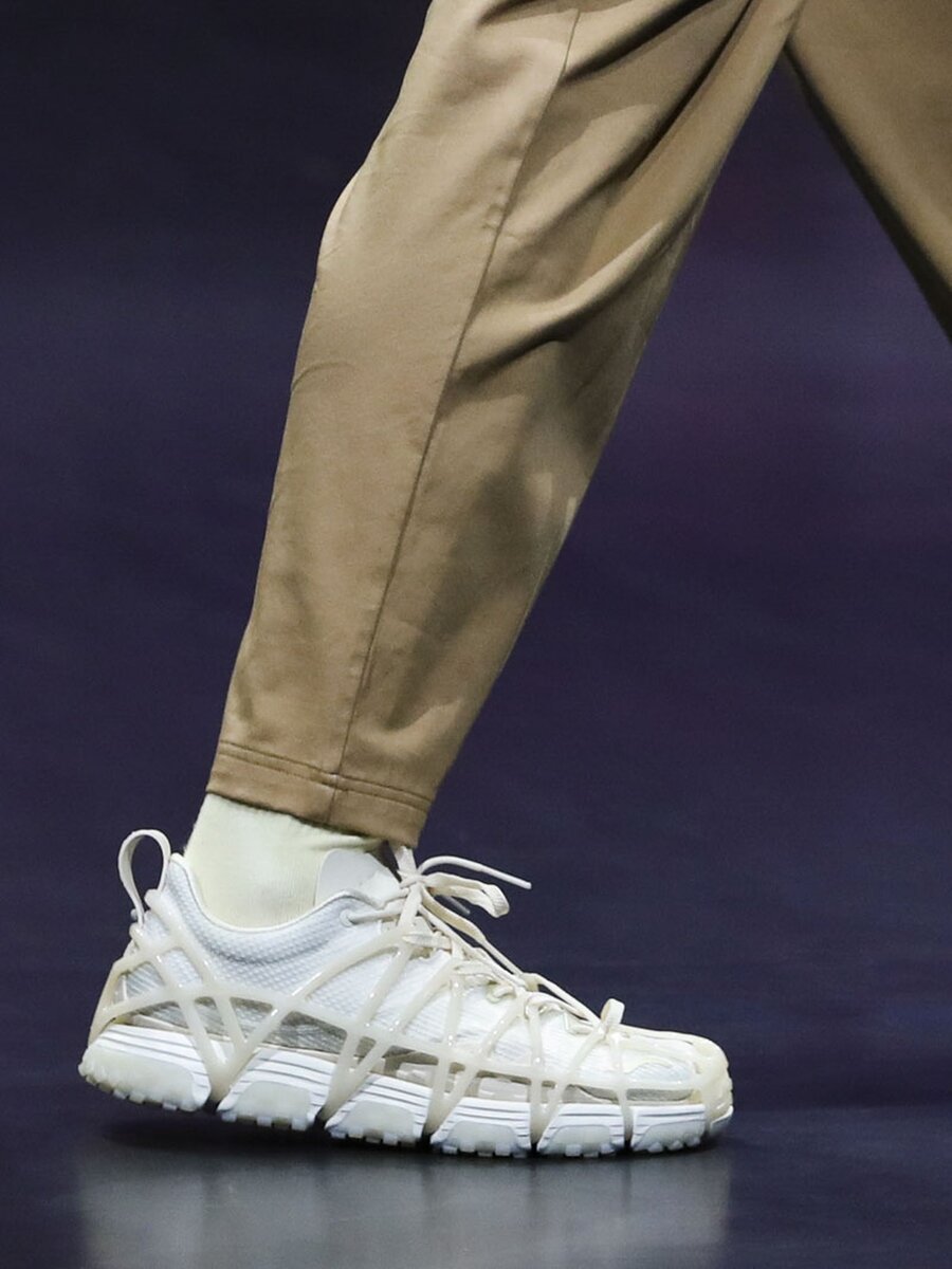 LI-NING