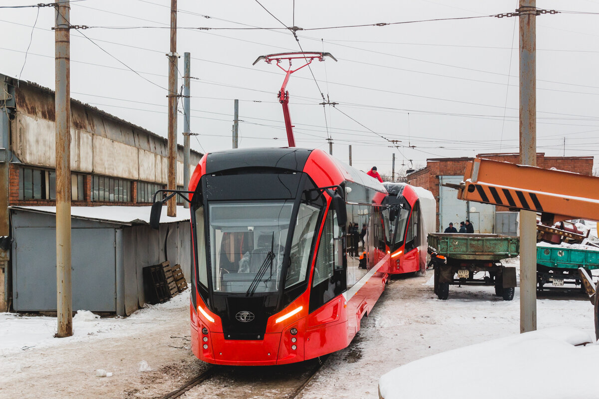 Новые вагоны 71-911ЕМ "Львенок" в Ижевске, фото с сайта СТТС, автор  Ivan Ligovsky