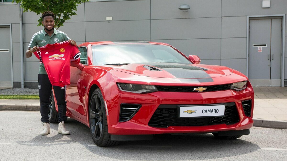 Chevrolet Camaro Manchester United