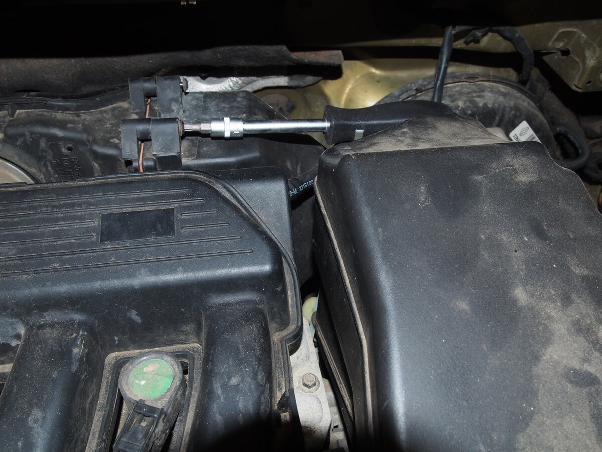 Это невоможно, сказали в автосервисе! Замена ремня ГРМ на Рено Сандеро ...