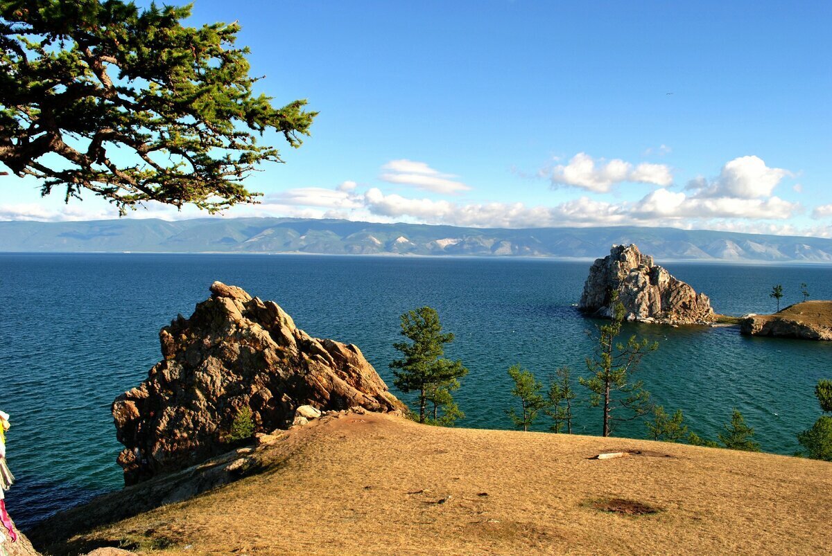 Остров Ольхон на Байкале. Фото: cruise-volna.com