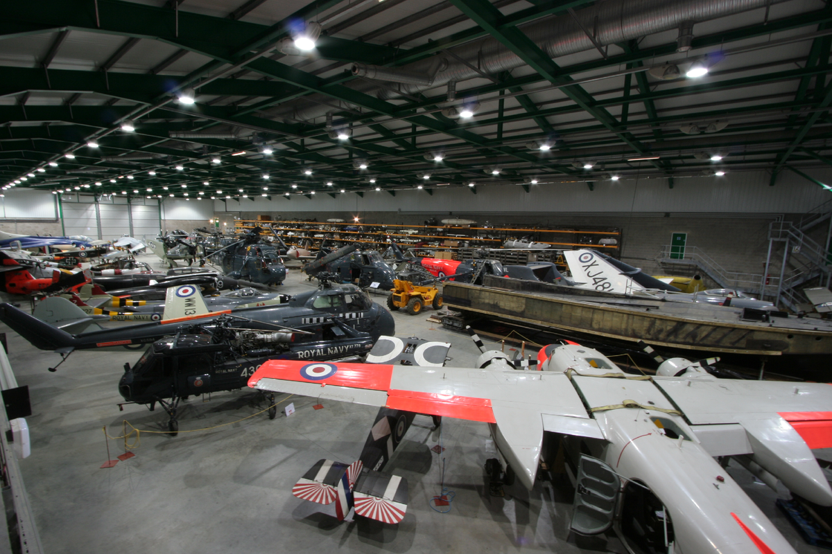 Фото из Музея авиации флота (Fleet Air Arm Museum) в Йовилтоне