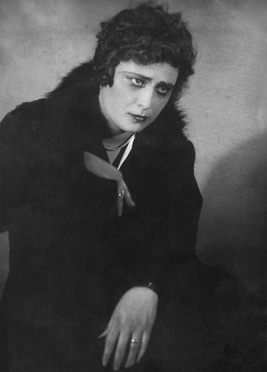 Алла Тарасова - Елена Тальберг, 1926 г.