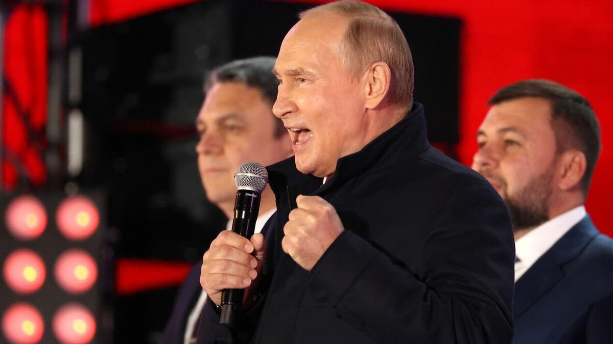     Президент России Владимир Путин на Валдайском форуме заявил, что спецоперацию на Украине можно отчасти сравнить с гражданской войной.