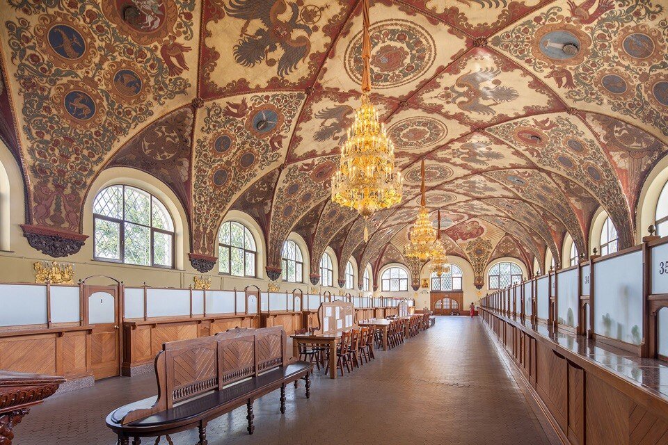 Зал Госбанка Нижнего Новгорода (Яндекс фото )