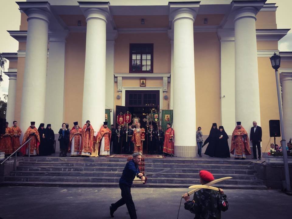 Дайте стране национальную идею, а не веру и охрану.