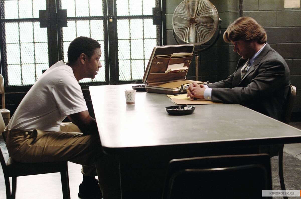  Рассел Кроу не снимается в плохих фильмах. Как и Дензел Вашингтон. Этот фильм — очередное подтверждение этому тезису. Фильм потрясающий. Если хотите отлично провести время — обязательно смотрите это кино. 