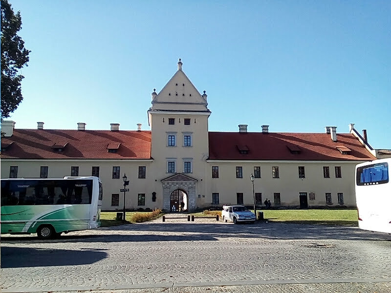 Жолковский замок, XVII век