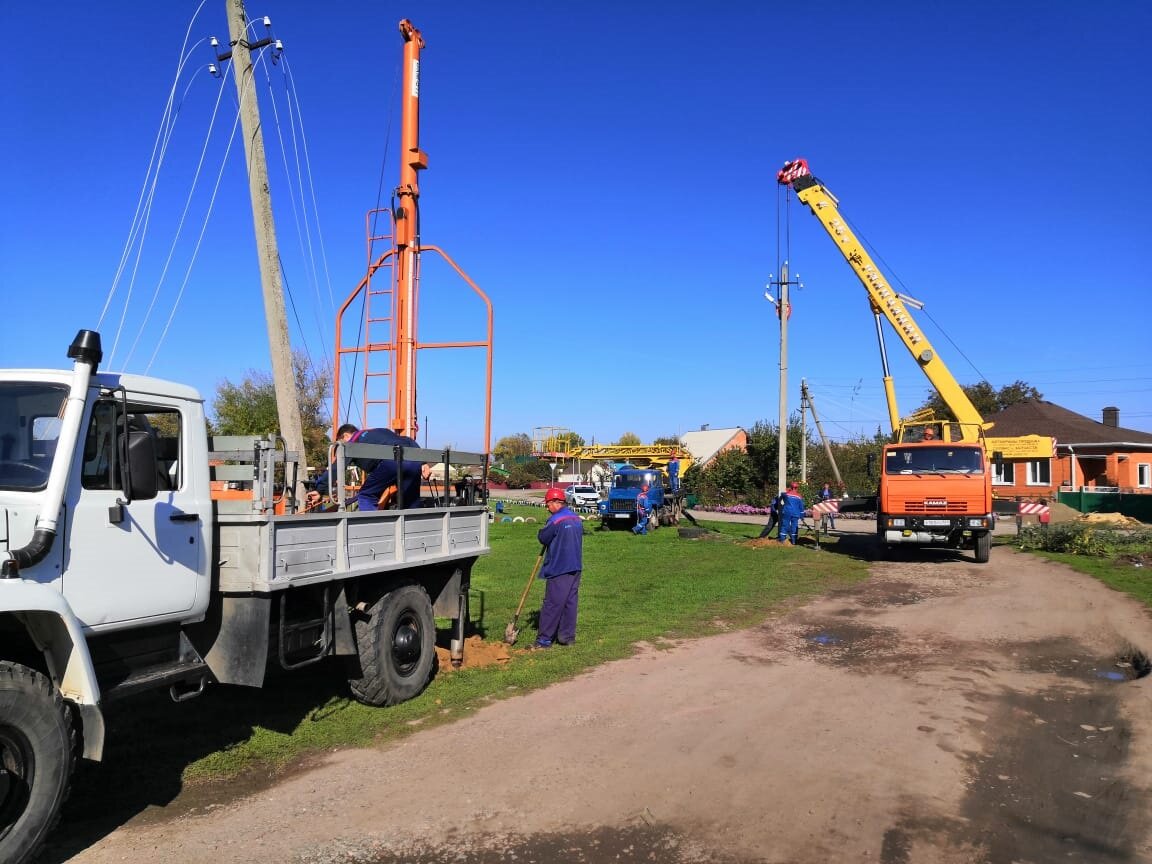 Ведутся работы по переносу ЛЭП с будущей площадки