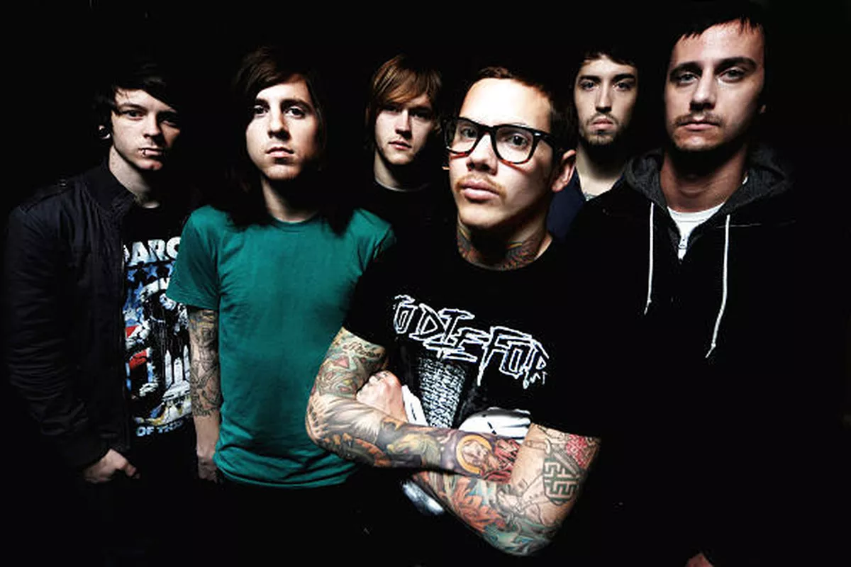 Metalcore группы. Metalcore группы. Группа bring me the horizon. Belief группа. Группа bullet for my valentine.