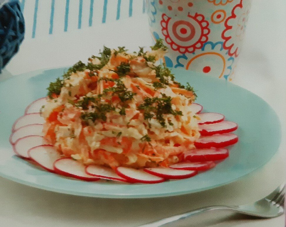 Закуска из вареного мяса с черной редькой