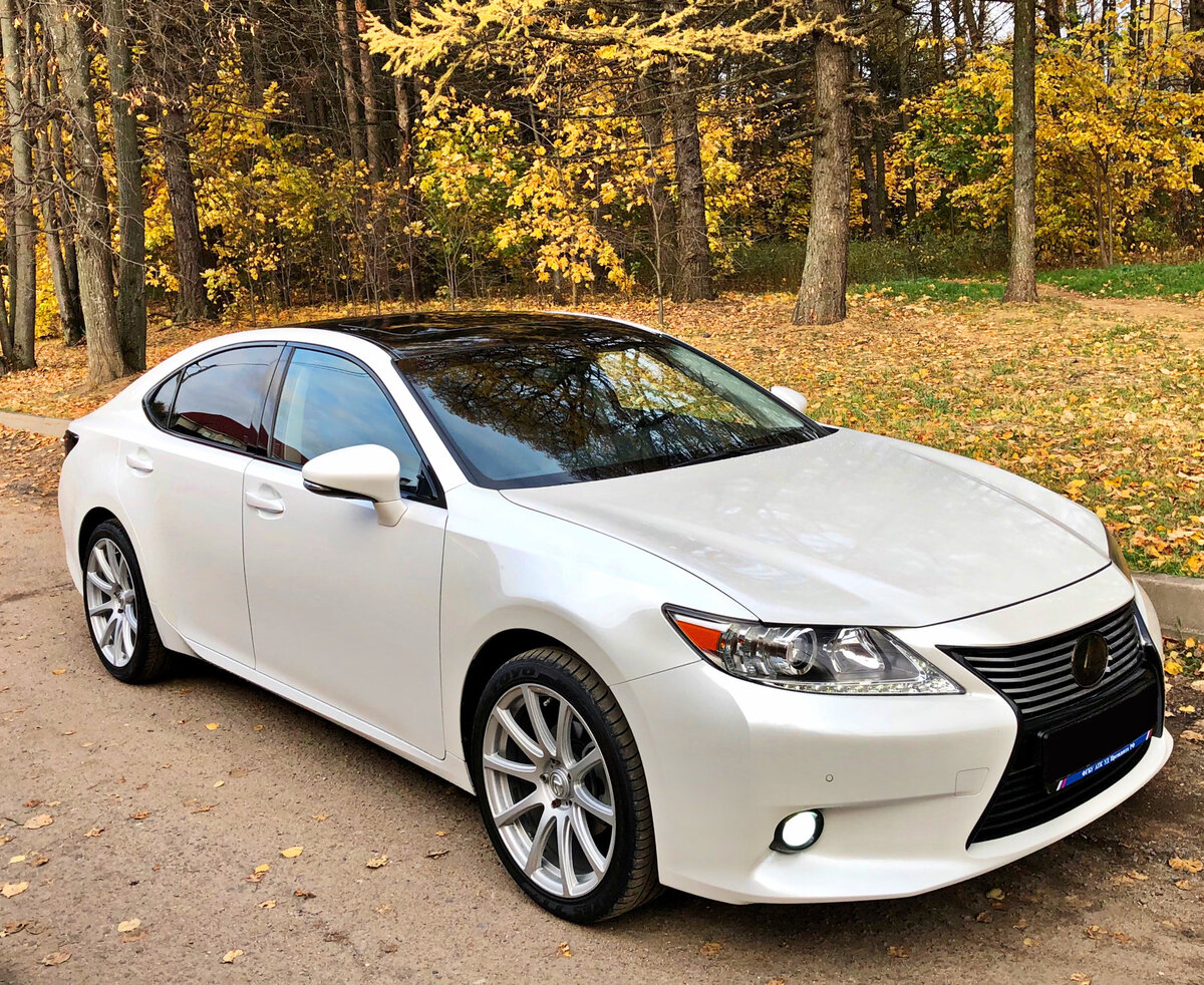 Lexus ES 2014 года