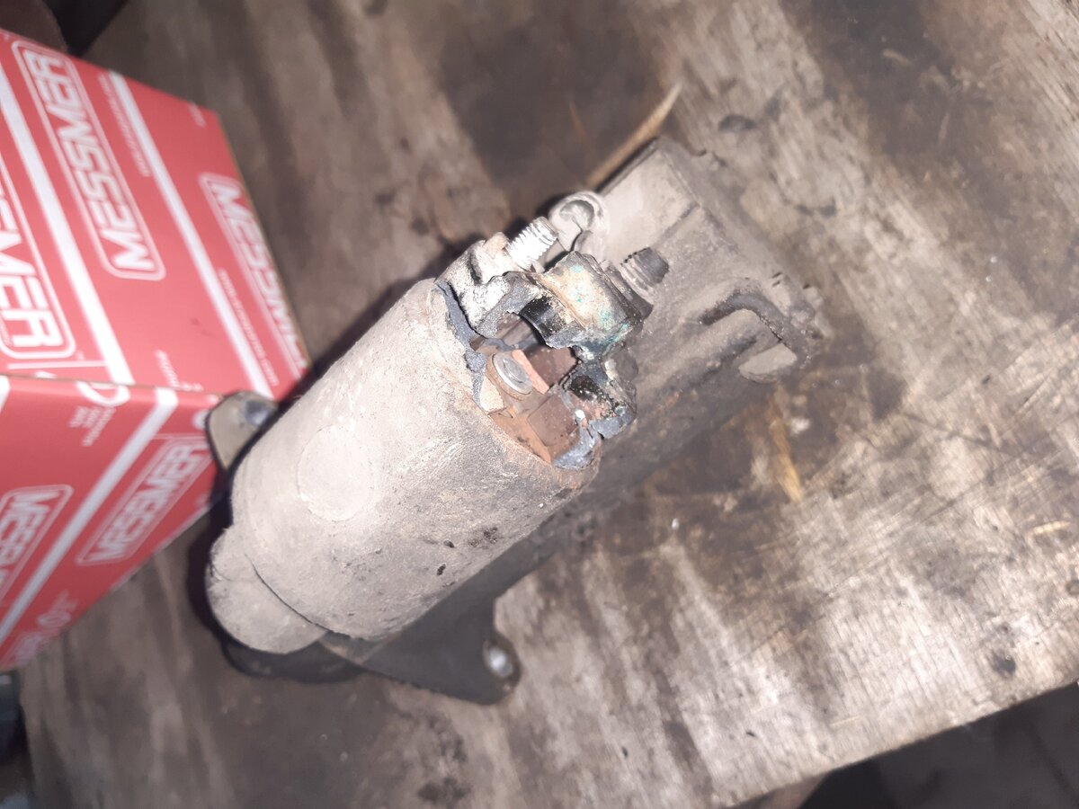 Думали только втягивающий))