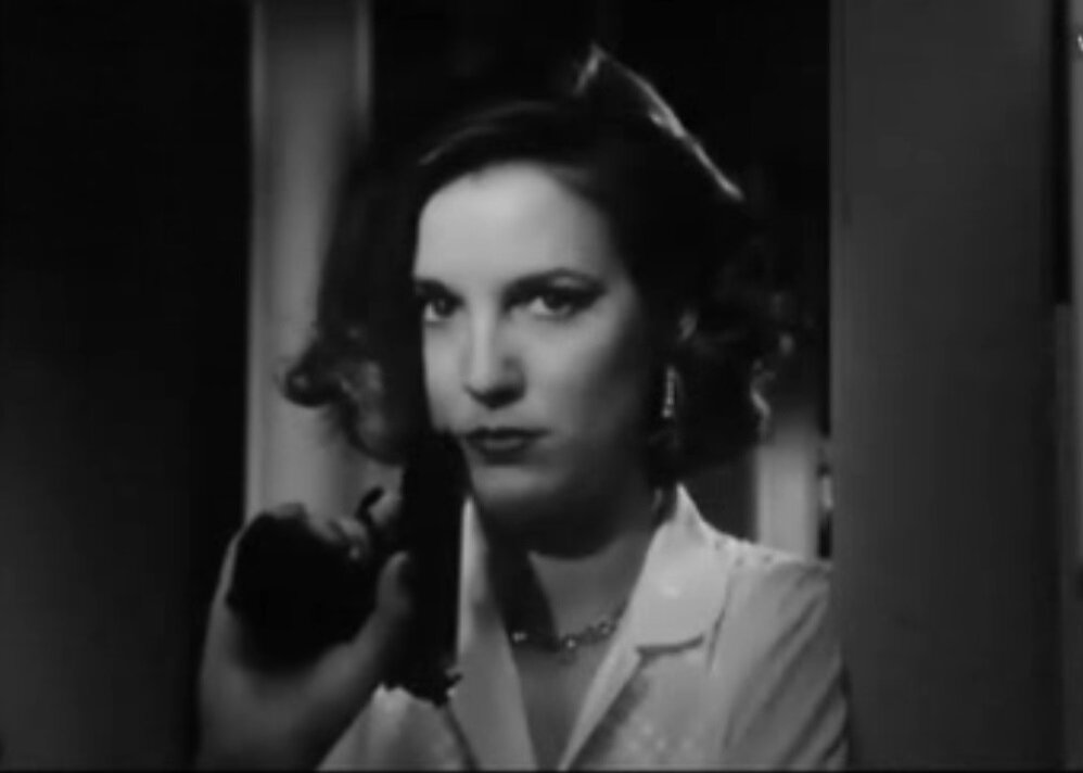 Кадр из короткометражного фильма "Кровавая оливка" (1997)