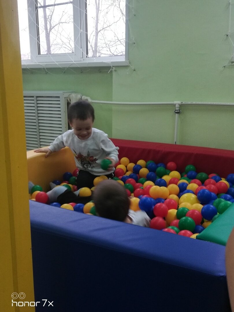 Нельзя опускать руки и расслабляться. Вот ради него нельзя, и все тут