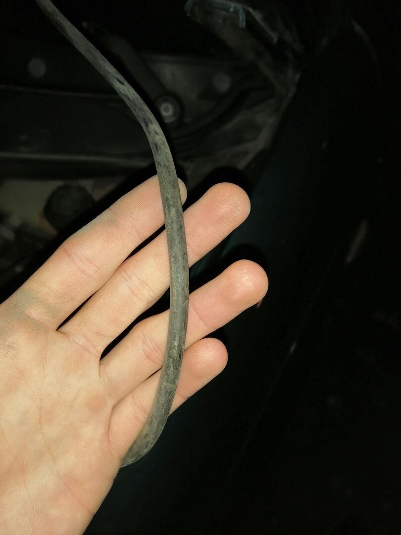 Показываю что сделать, чтобы при езде в Ладе Приоре шум ветра стал значительно тише