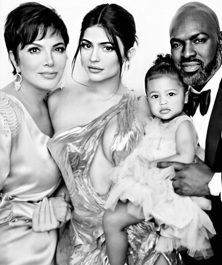 Фото: https://instagram.com/krisjenner?igshid=c5hyu29jyk8l
