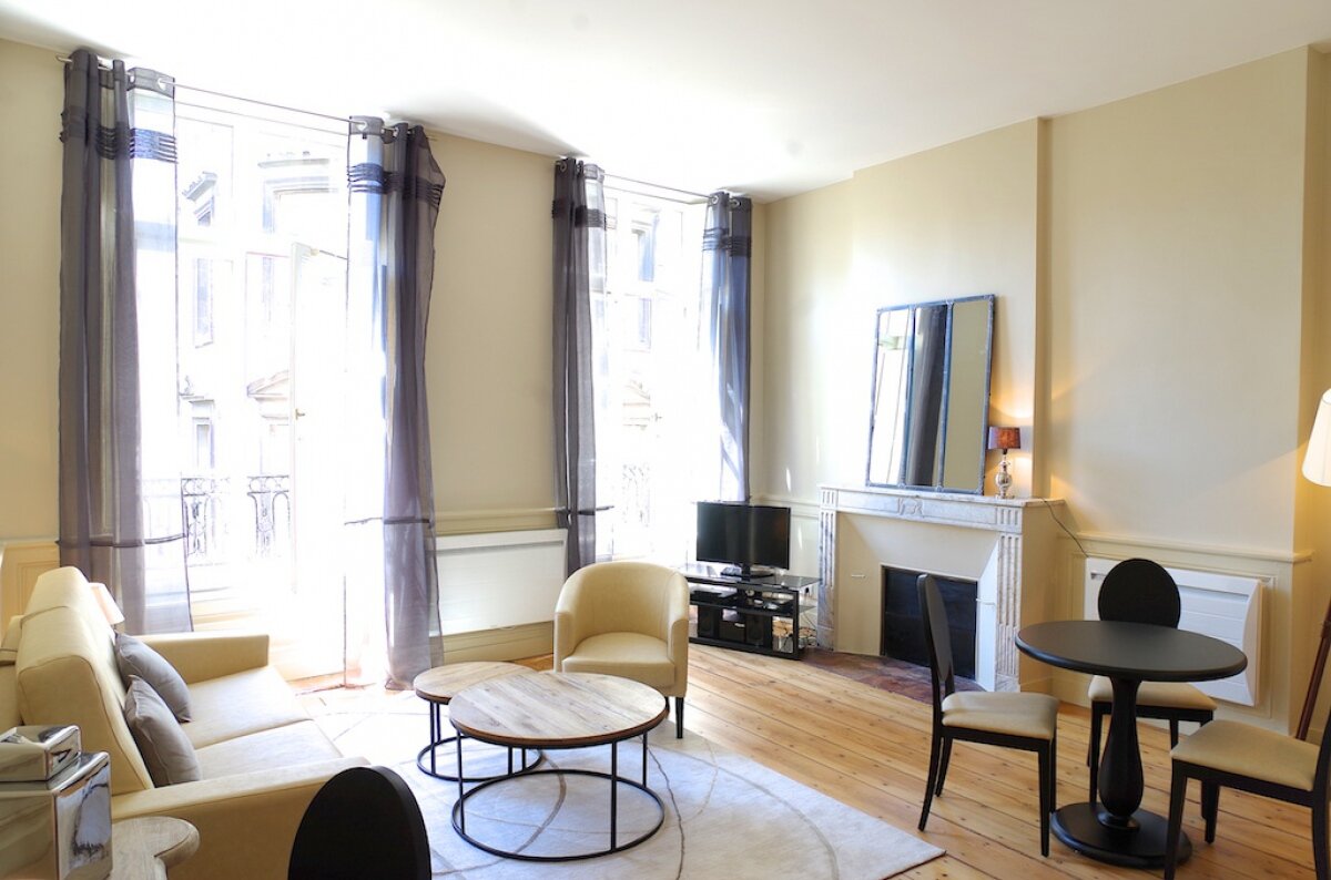 Во Франции создадут свой «черный список» должников