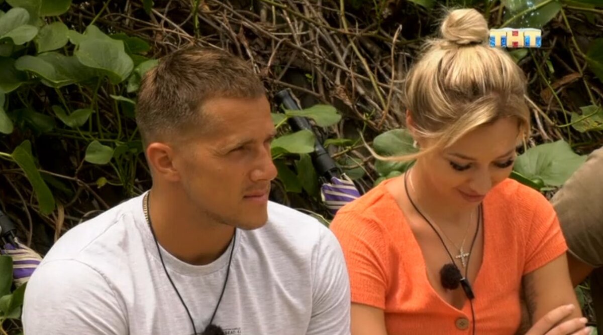 Федор Стрелков и Настя Стецевят. Фото: dom2.ru