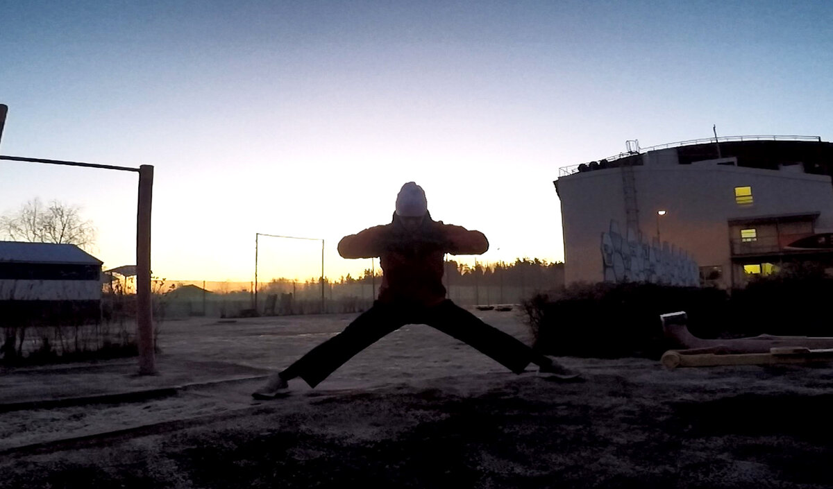 а это уже спустя 5 дней усиленных тренировок растянуть себя. По-моему ничего не поменялось.