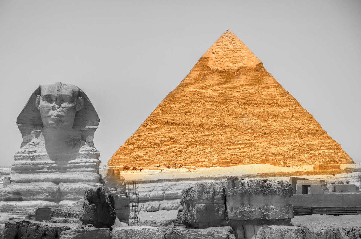 Пирамида Хеопса и сфинкс