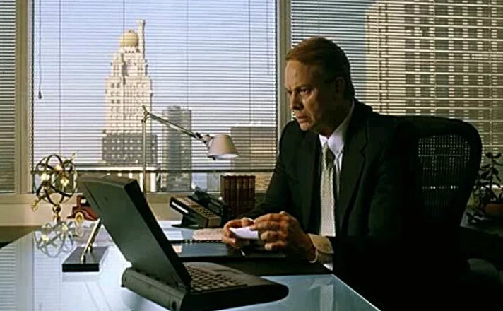 Мистер Меннис / Изображение взято из открытого источника Яндекс картинки