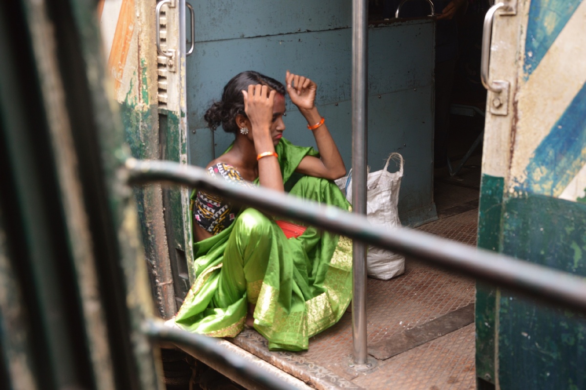 в вагоне для женщин, Калькутта