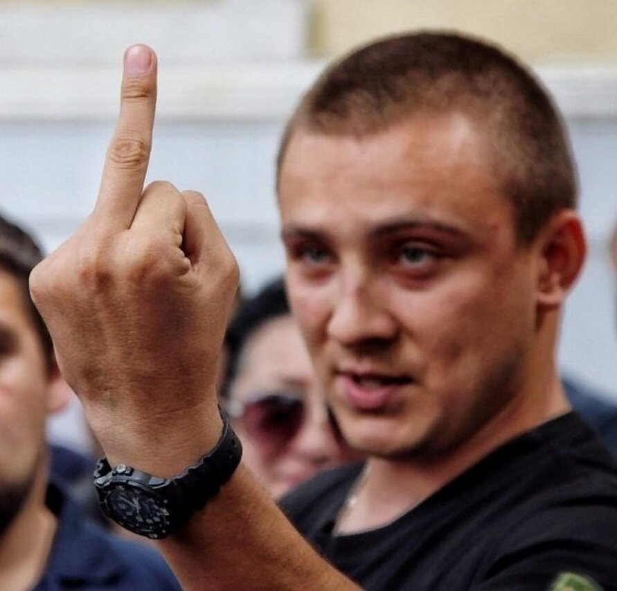 Активист Украины. Все фото из доступных источников в Интернете.