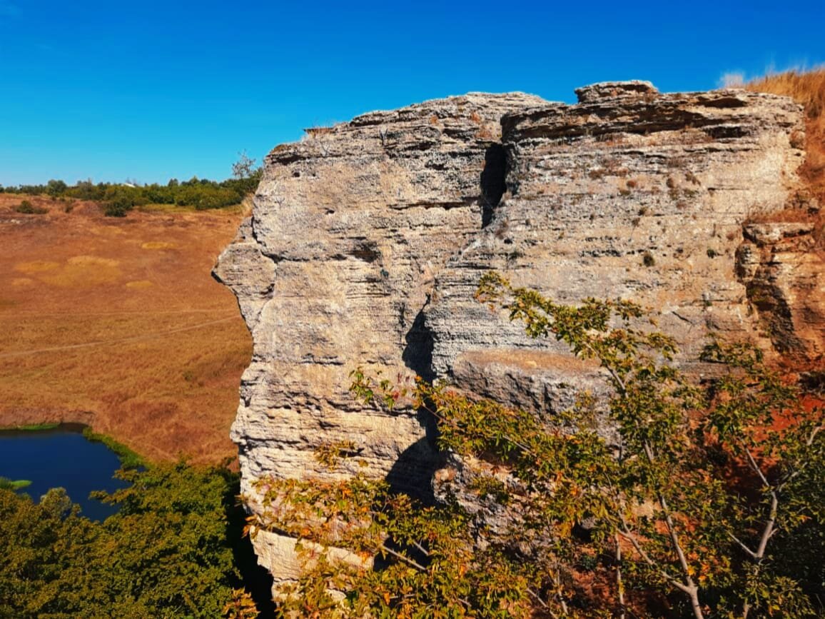 Воргольские скалы. Фото сделано лично мной. 