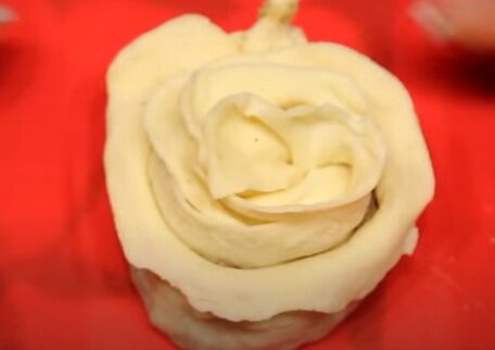 Манты розочкой. Скриншот из видео. Используется и распространяется бесплатно по лицензии https://www.youtube.com/t/terms