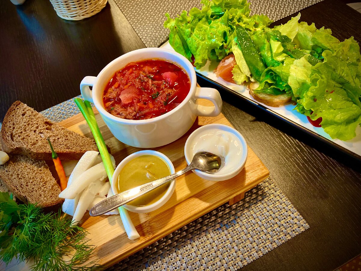 Ресторан седьмое небо в останкино. Москва ресторанный комплекс 7 небо. Кафе ресторан небо тольятти. Ресторан седьмое небо. 7 небо еда.