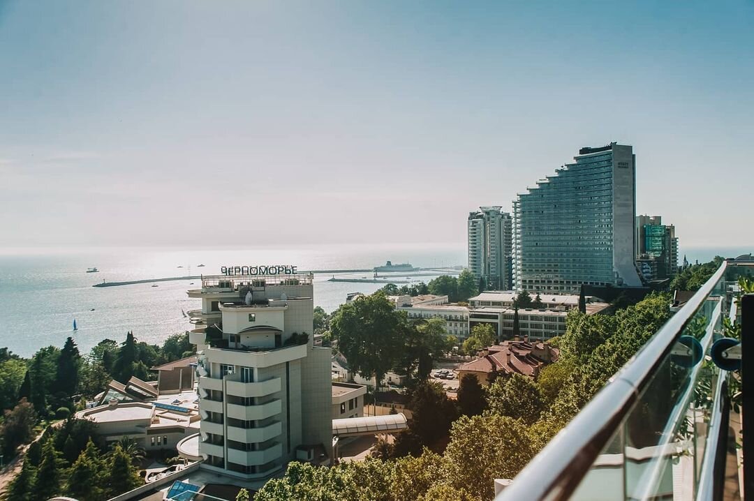 Центр Сочи (фото из инстаграм @preobrazhenski_blog)