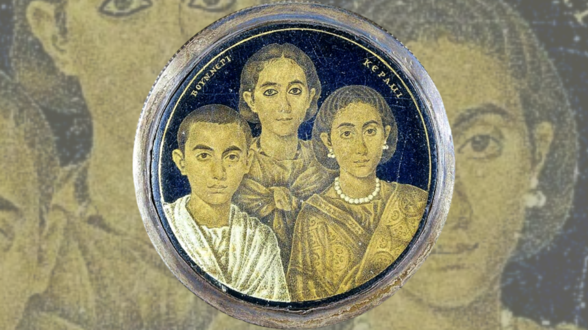 семей в золотом. фотосессия в королевском стиле. золотые семьи якутии книга. с годовщиной золотой свадьбы. семья многодетные встреча с путиным.