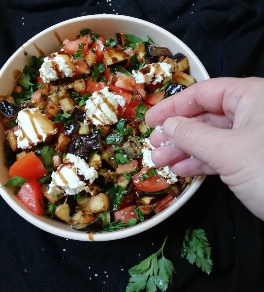 🥗 Салат с хрустящими баклажанами | Овкусе.ру - Ежедневная готовка в  радость! Пошаговые рецепты с фото | Дзен