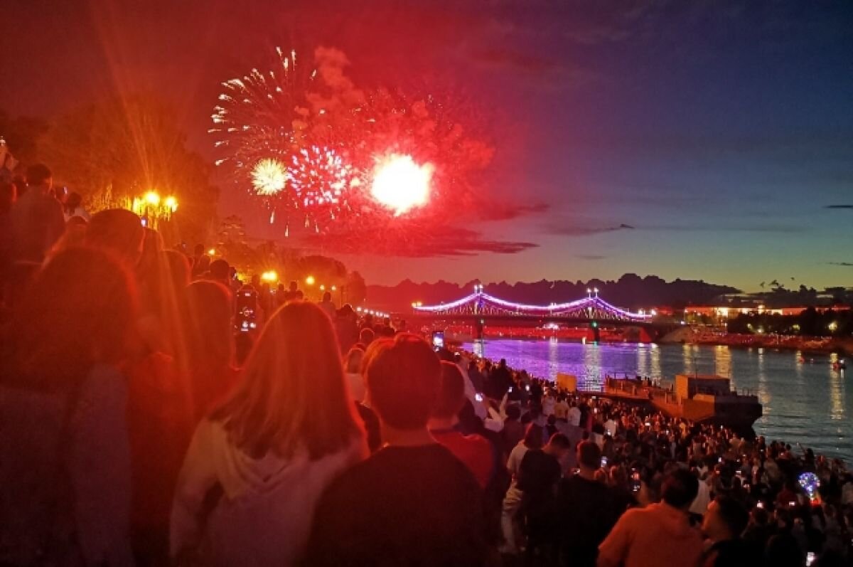 День города в твери 2024 год. День города Тверь салют. День города Твери концерт. День города Тверь 2022. Фото дня города в Твери.