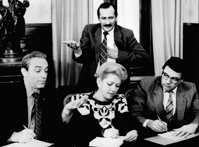 Валентин Гафт, Ольга Волкова, Леонид Филатов и Александр Ширвиндт на съемках художественного фильма «Забытая мелодия для флейты», 1987 год. Фото: РИА «Новости»