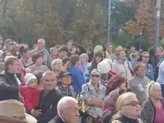     кадр видео: митинг в кишиневе. источник: соцсети