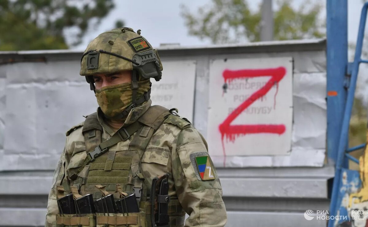 Боец Росгвардии в Энергодаре.
