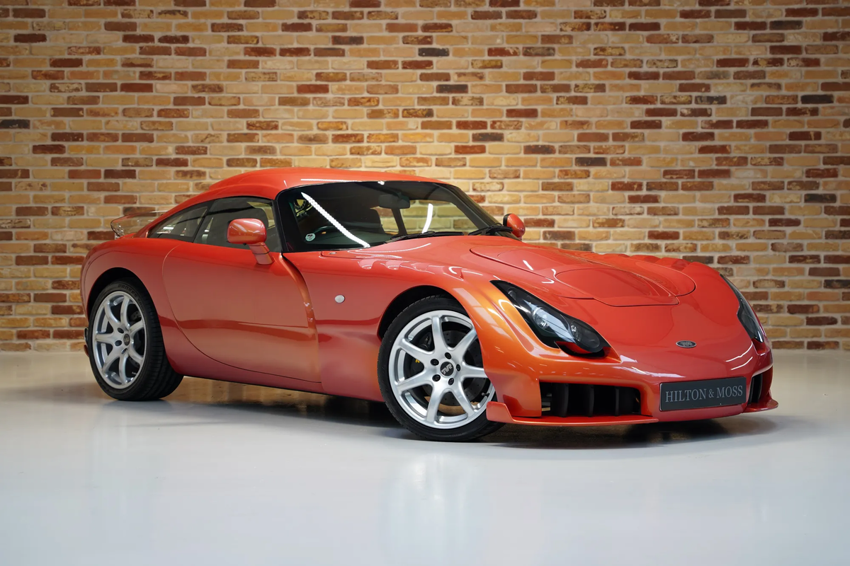 Характеристики TVR Sagaris