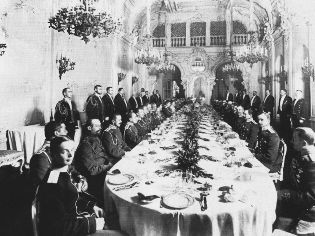 Был на свете один модельер с именем Карл, так вот, он называл главным в любой фотографии момент, который остается лишь в памяти.