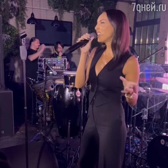    Алсу Социальные сети