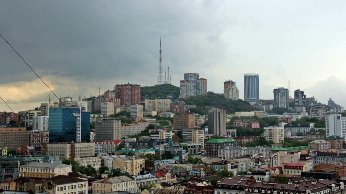     Сегодня экс-мэр Владивостока Игорь Пушкарёв отмечает день рождения. Жители Владивостока передают ему самые тёплые поздравления.