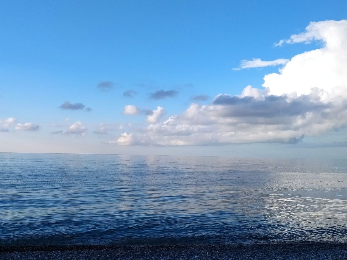 Мир несовершенен, но этим он и прекрасен.