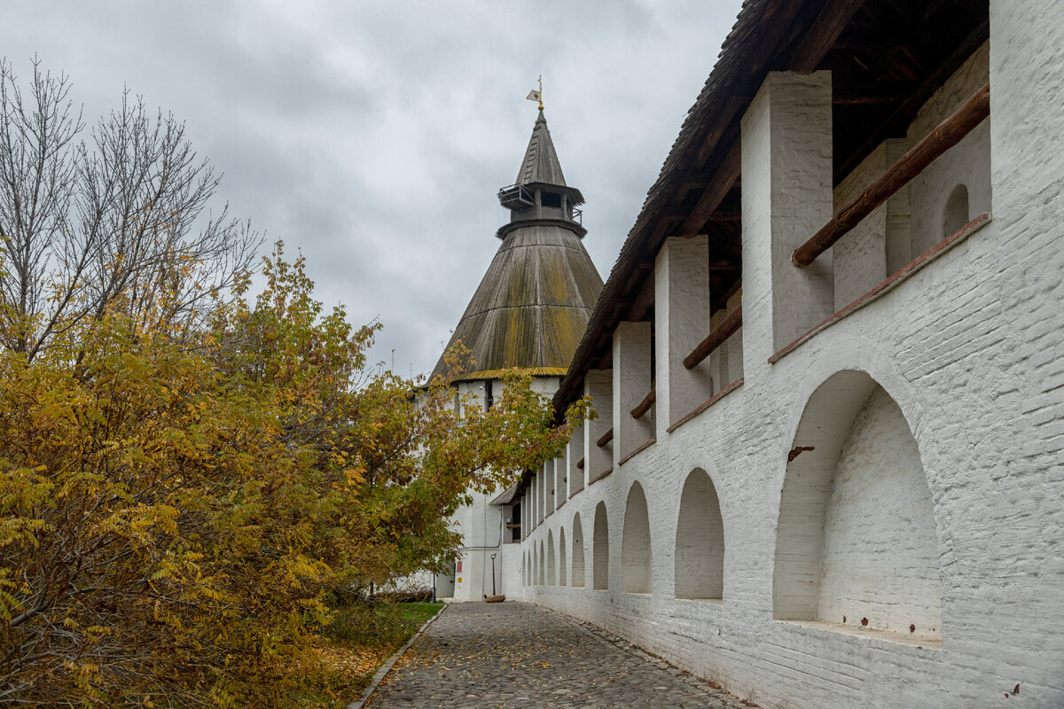 Белокаменный Астраханский кремль – символ и гордость города на Волге |  lorrichek_travel | Дзен